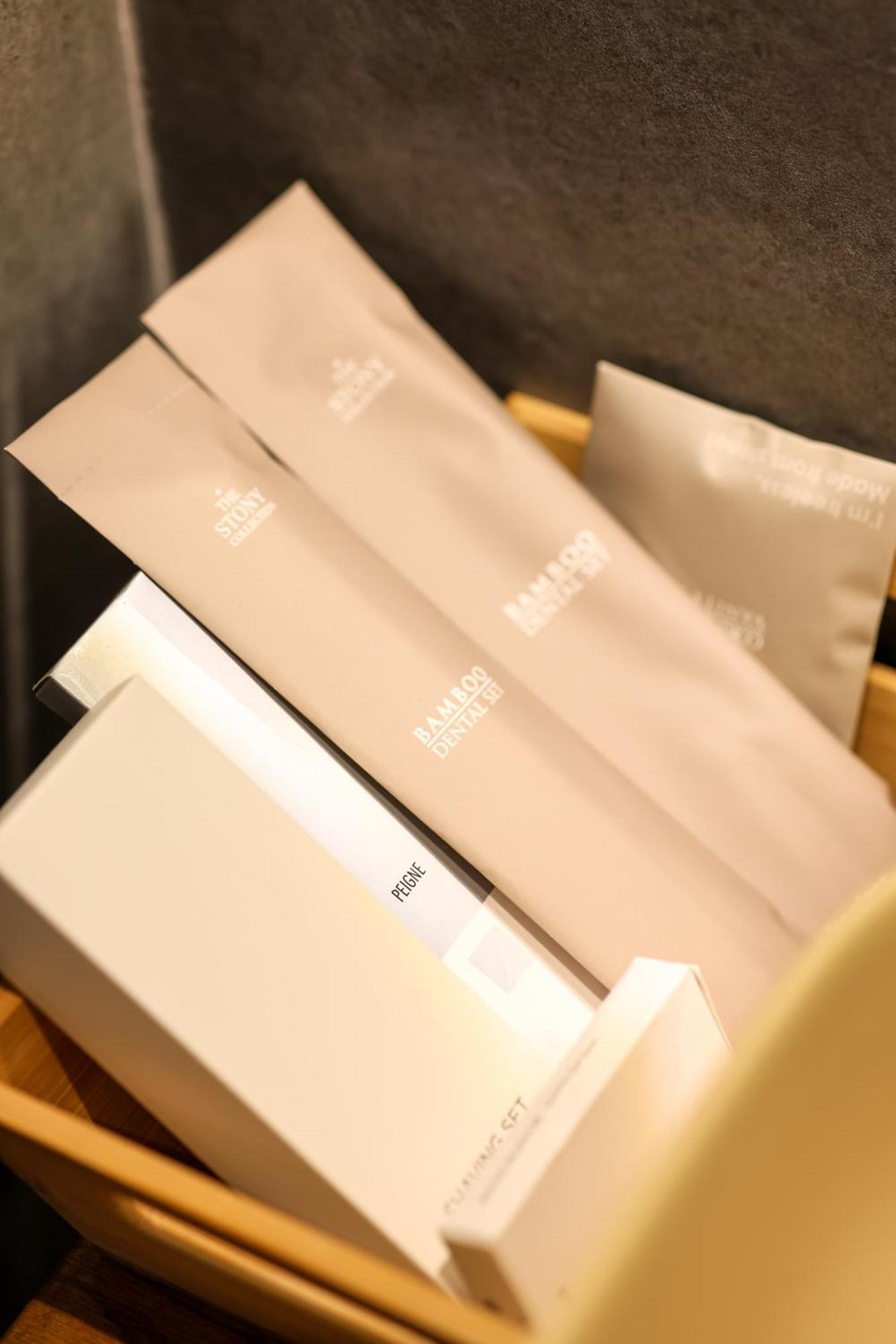 Garden Boutique Hotel Tiranë Ngoại thất bức ảnh